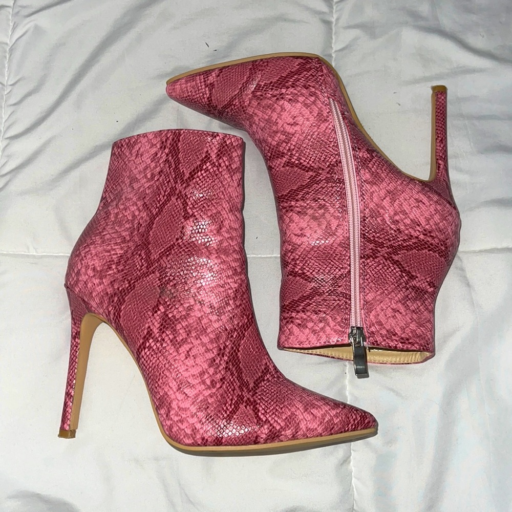 Ink snake skin print booties